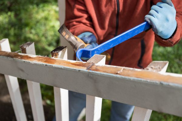 Cost of Deck Railing Replacement in White Lake